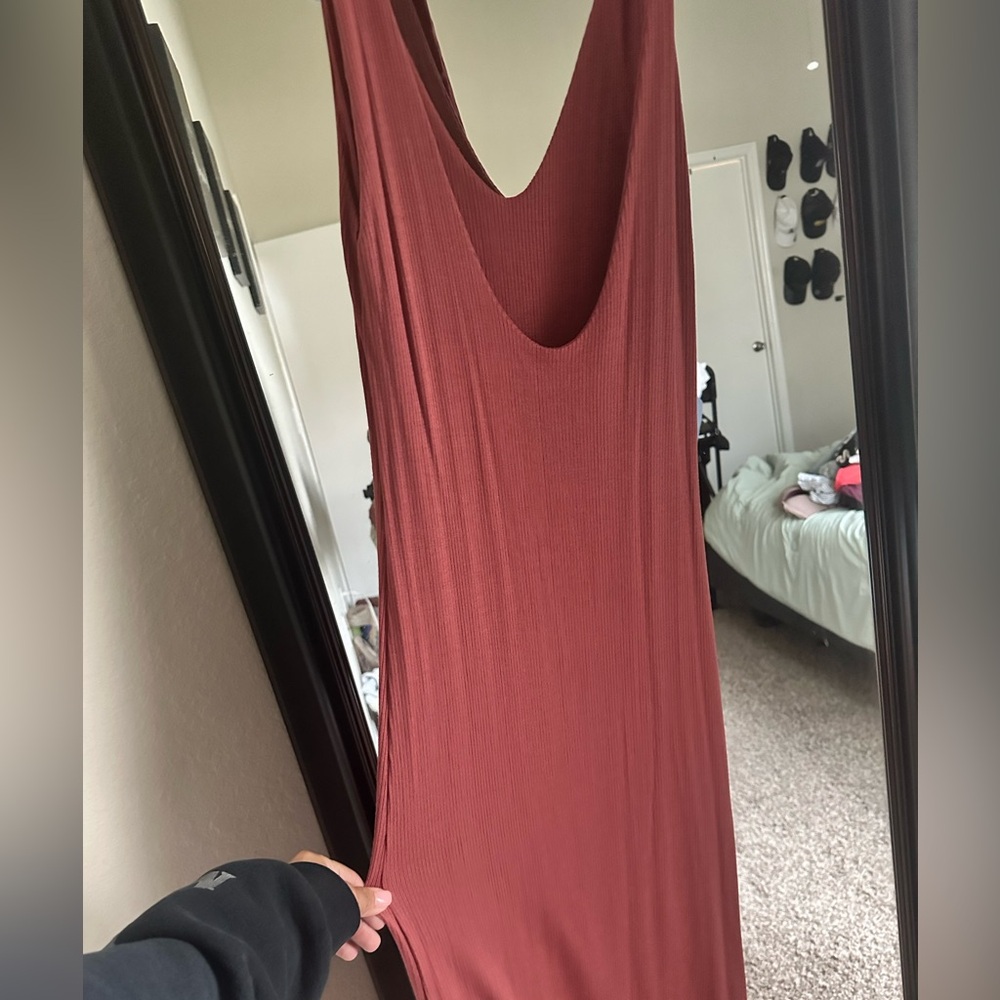 Skatie Midi Dress Size Small Maroon